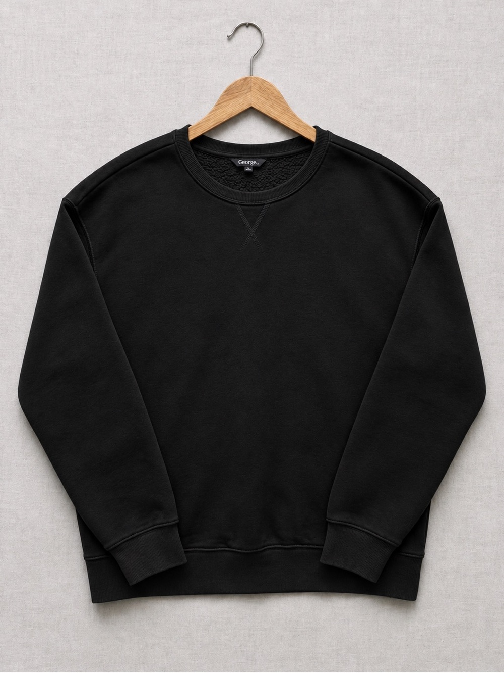 George Black Crewneck Sweatshirt - Classic Solid